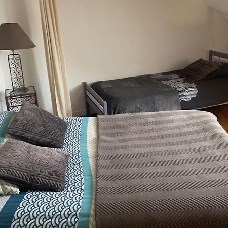 Apartmán Erliz Noyon Exteriér fotografie