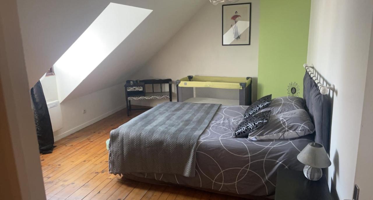 Apartmán Erliz Noyon Exteriér fotografie
